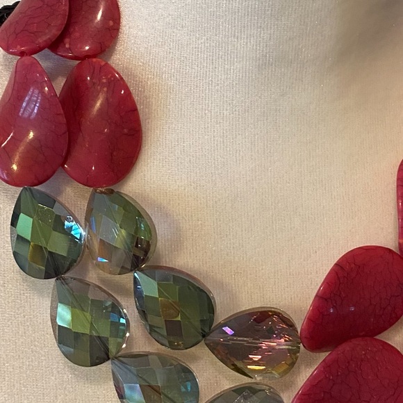 STATEMENT NECKLACE - Picture 5 of 6